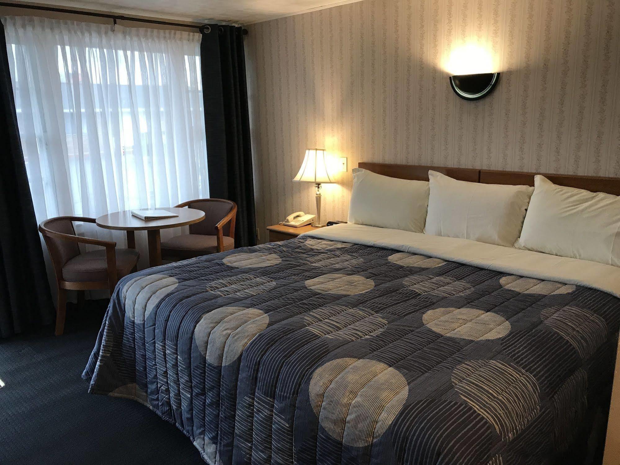 Moonlite Motel Niagara Falls
